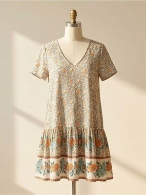 Floral Boho Mini Dress Size L V-Neck Short Sleeve Ruffle Border Print